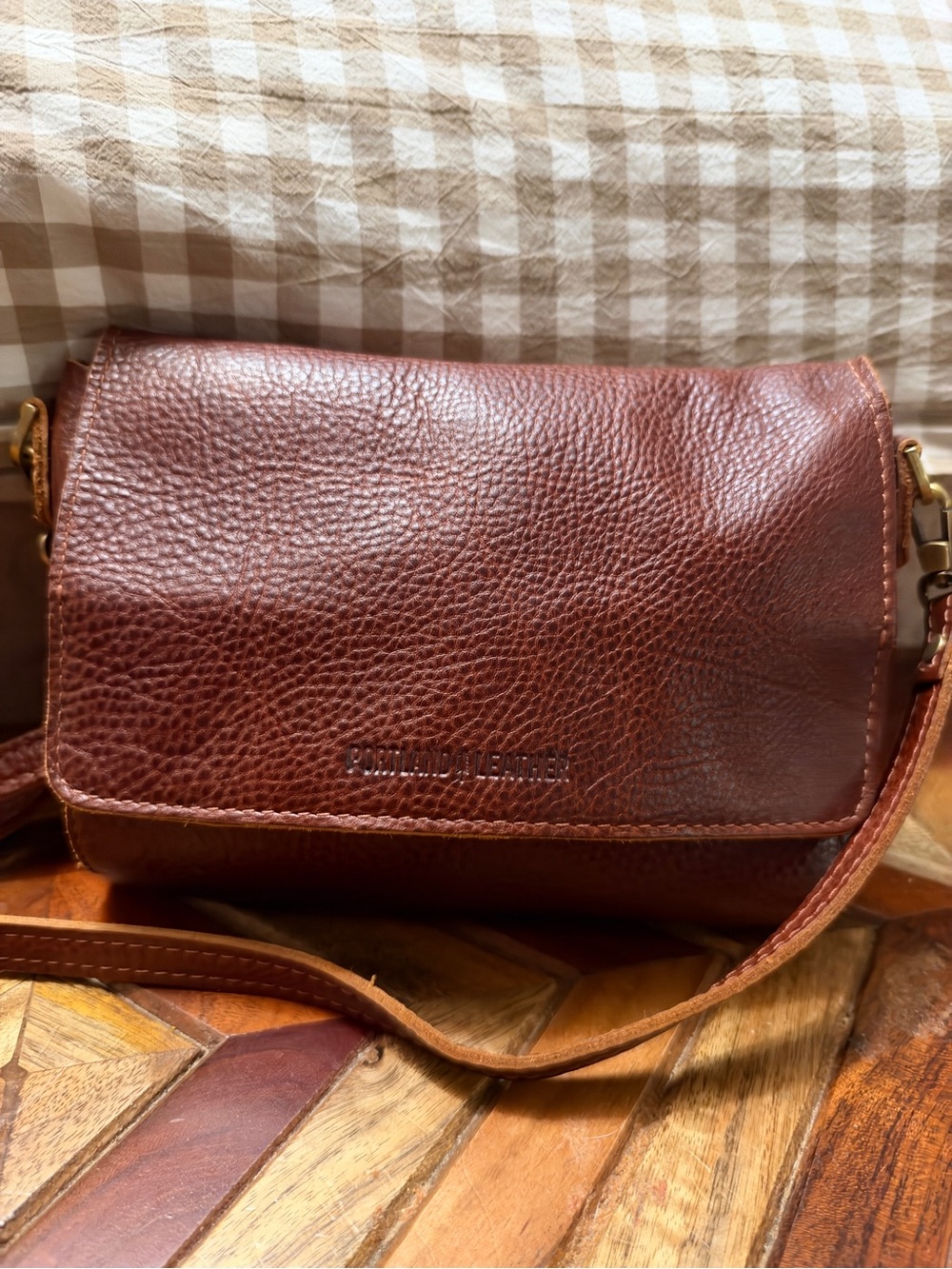 Portland Leather Medium Metro